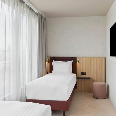 Residence Inn By Marriott Geneva City Nations Exterior photo