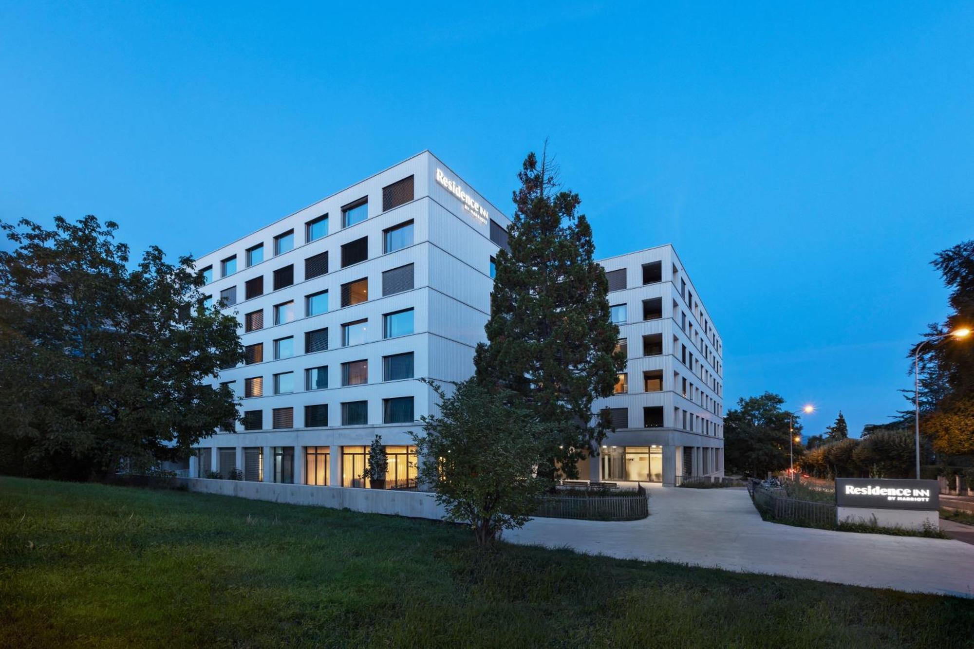 Residence Inn By Marriott Geneva City Nations Exterior photo